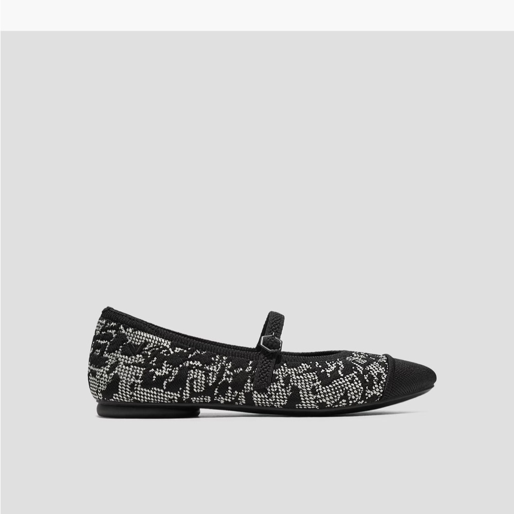 VIVAIA Mary Jane Tamia Almond Toe Black Lace - Picture 7 of 13